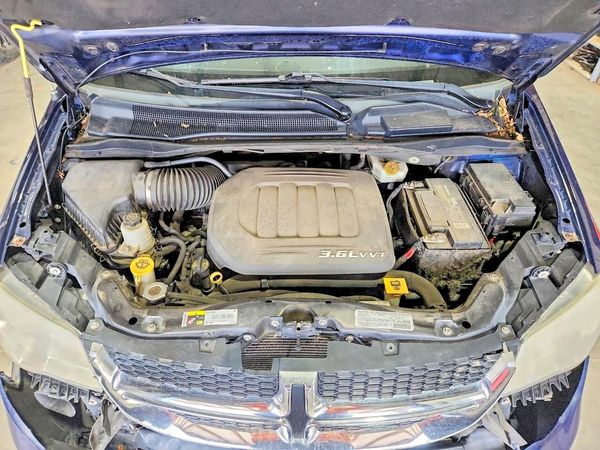 2013 DODGE GRAND CARAVAN SE