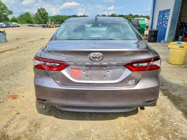 2024 TOYOTA CAMRY LE — DIRR