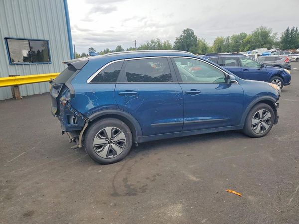 2018 KIA NIRO