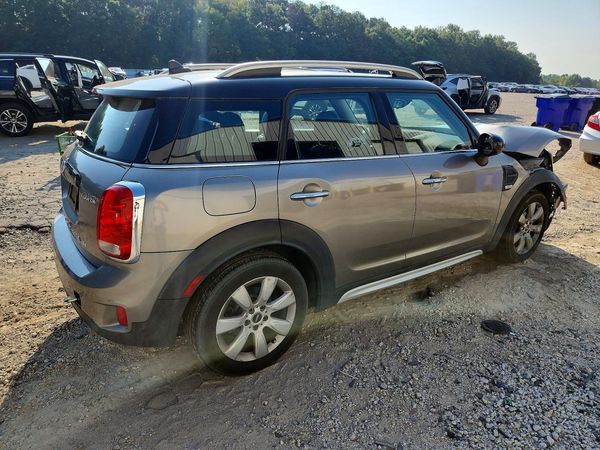 2018 MINI COOPER