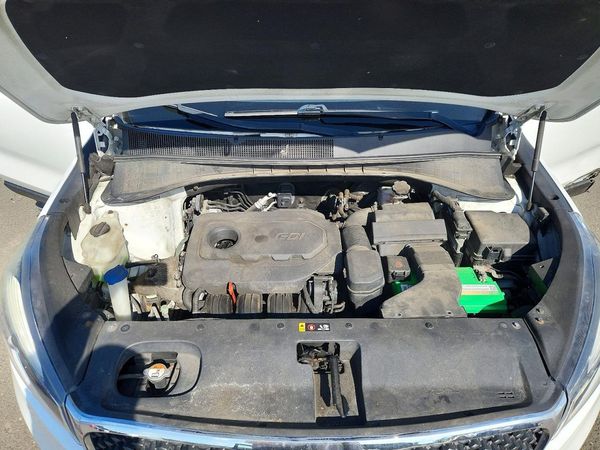 2016 KIA SORENTO L / LX