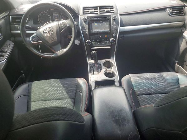 2015 TOYOTA CAMRY
