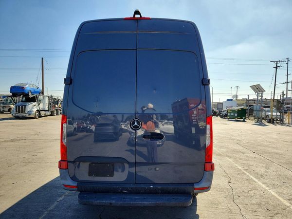 2022 MERCEDES-BENZ SPRINTER 907 (VS30)