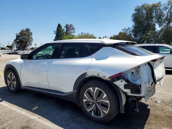 2024 KIA EV6
