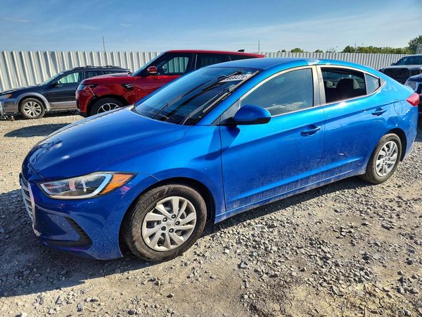 2018 HYUNDAI ELANTRA SE