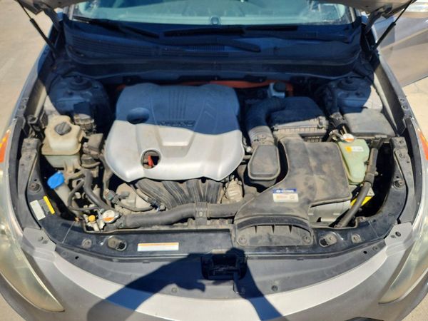2012 HYUNDAI SONATA Middle level