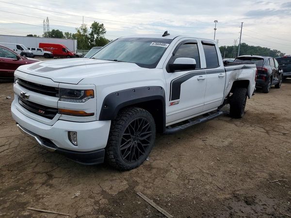 2017 CHEVROLET SILVERADO