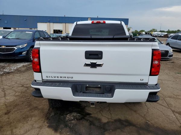 2017 CHEVROLET SILVERADO LT