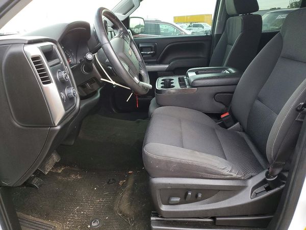 2017 CHEVROLET SILVERADO LT