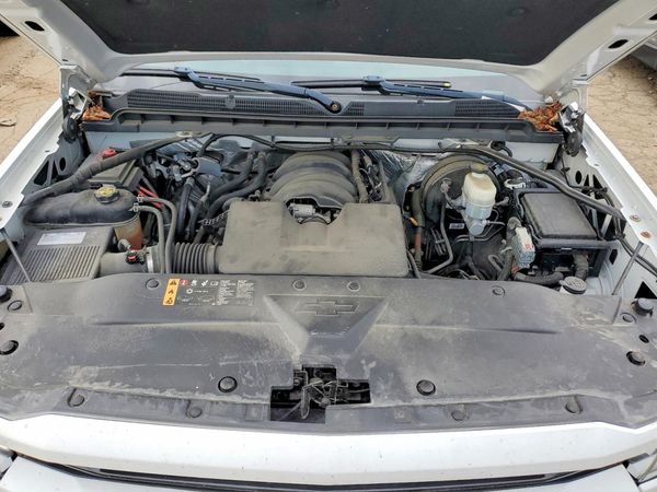 2017 CHEVROLET SILVERADO LT
