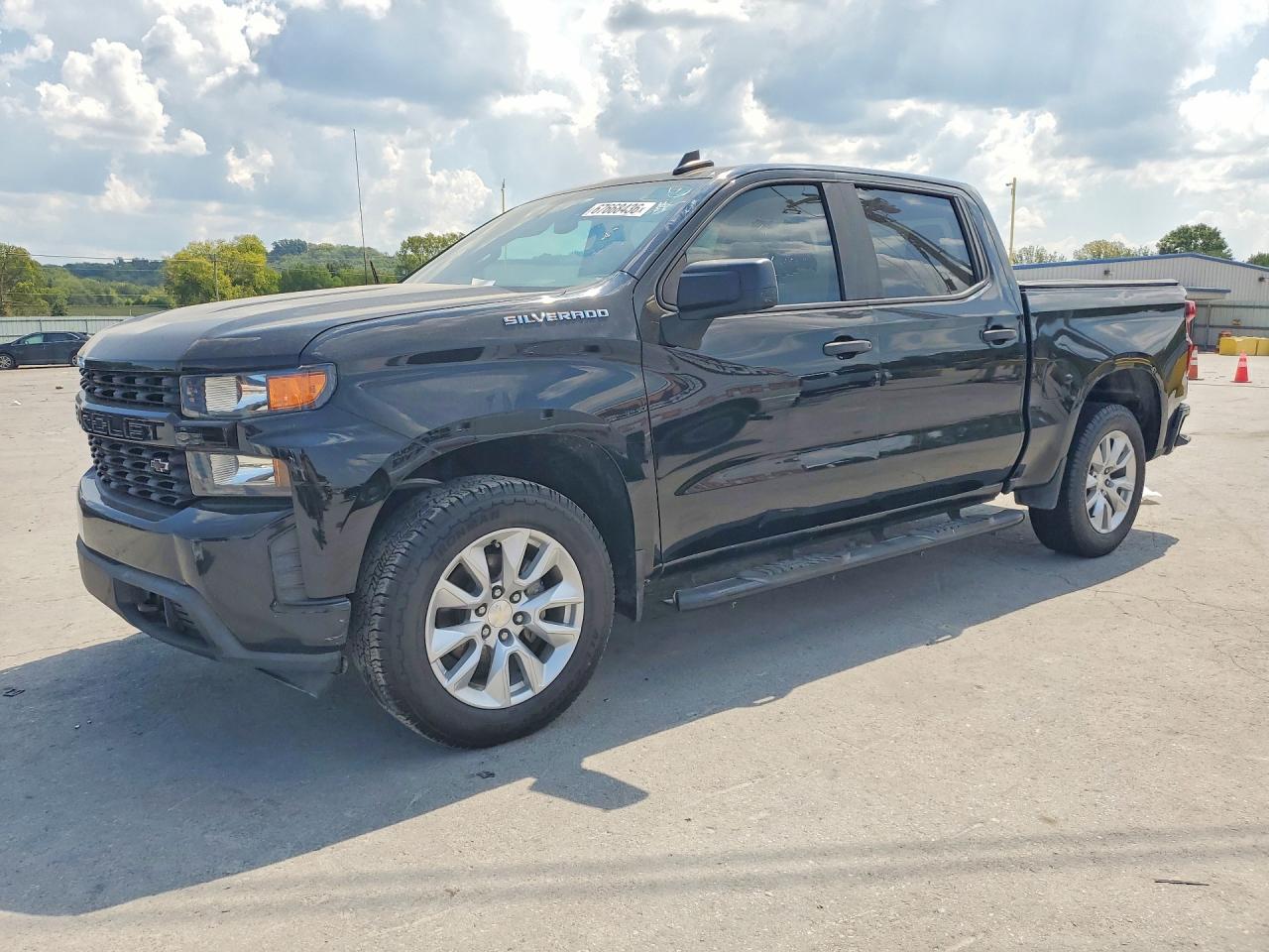 2019 CHEVROLET SILVERADO Custom