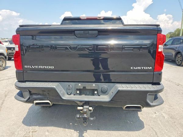 2019 CHEVROLET SILVERADO Custom
