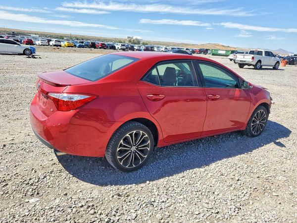 2015 TOYOTA COROLLA