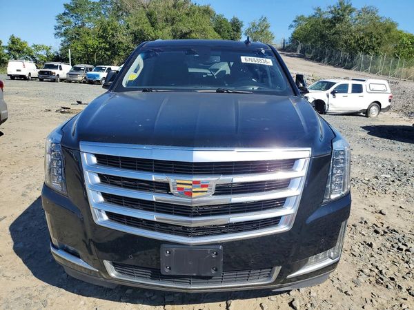 2016 CADILLAC ESCALADE Luxury — DIRF