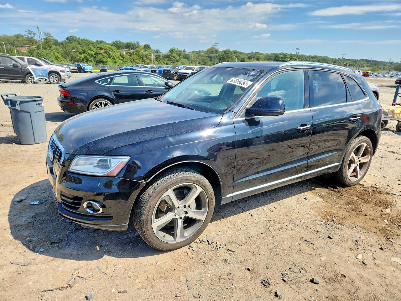 2015 AUDI Q5 — Front 3/4