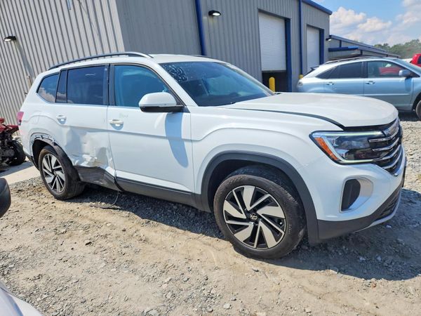 2025 VOLKSWAGEN ATLAS SE — Passenger 3/4