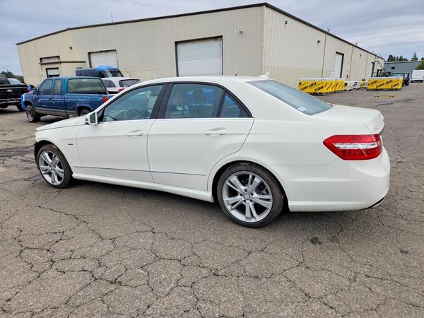 2012 MERCEDES-BENZ E