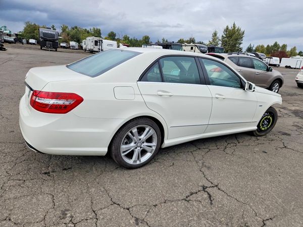 2012 MERCEDES-BENZ E