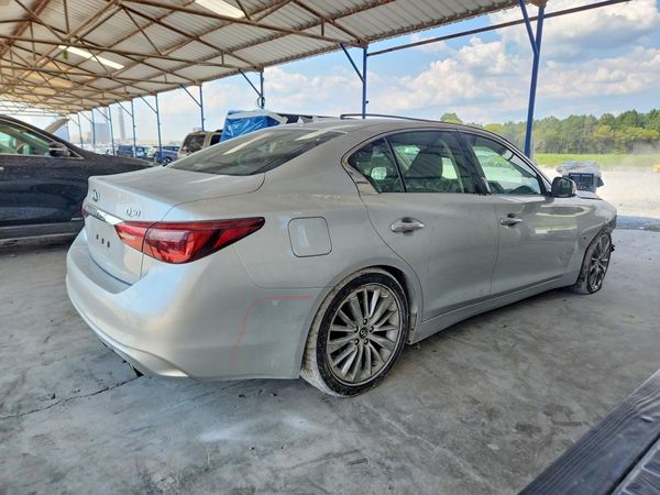 2019 INFINITI Q50