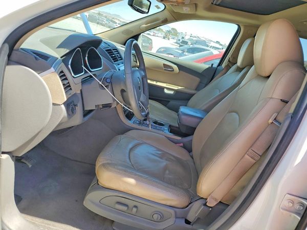 2012 CHEVROLET TRAVERSE 2LT
