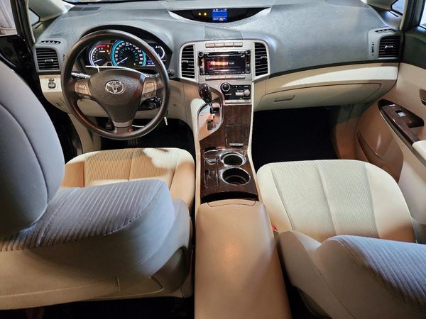 2012 TOYOTA VENZA