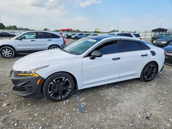 2021 KIA K5 — Front 3/4