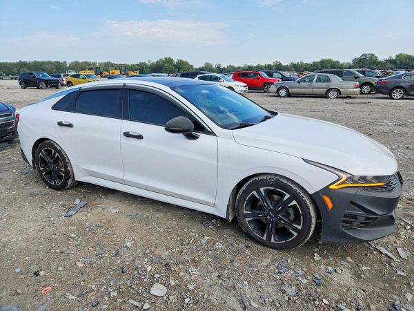 2021 KIA K5 — Passenger 3/4