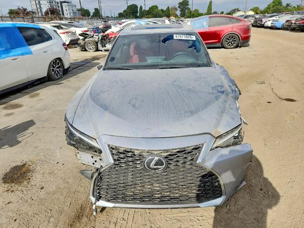 2023 LEXUS IS 300 Premium