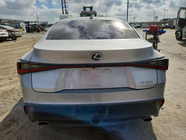 2023 LEXUS IS 300 Premium