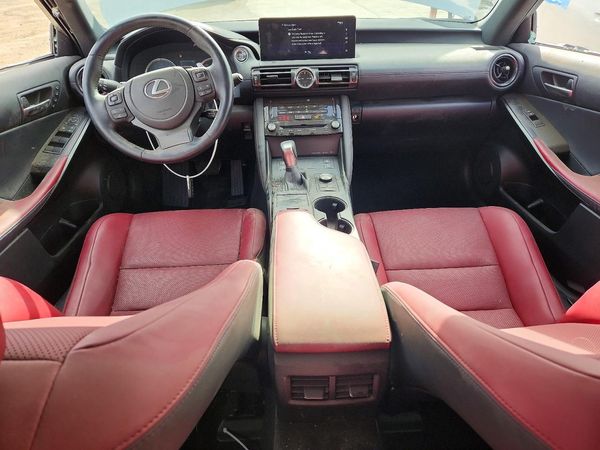 2023 LEXUS IS 300 Premium