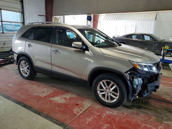 2014 KIA SORENTO