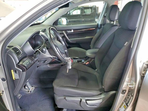 2014 KIA SORENTO