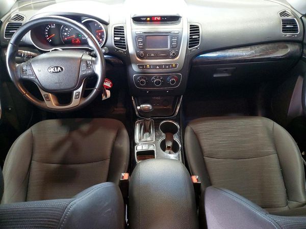 2014 KIA SORENTO