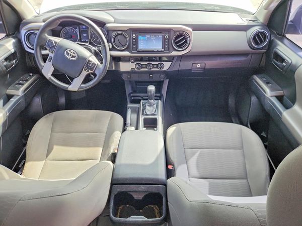 2017 TOYOTA TACOMA