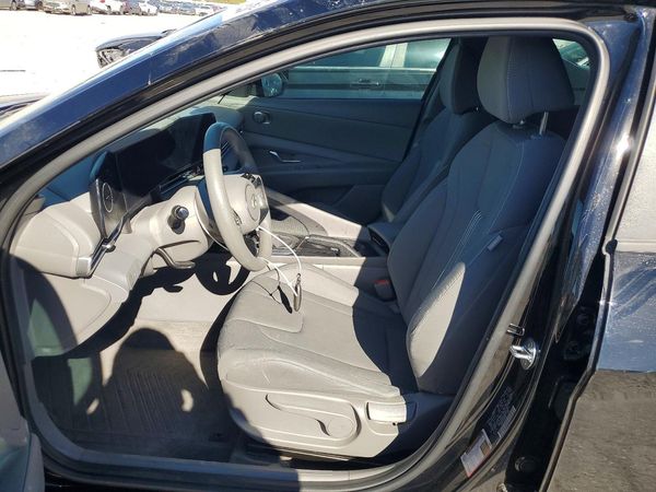 2024 HYUNDAI ELANTRA SEL — DENT