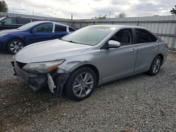 2015 TOYOTA CAMRY