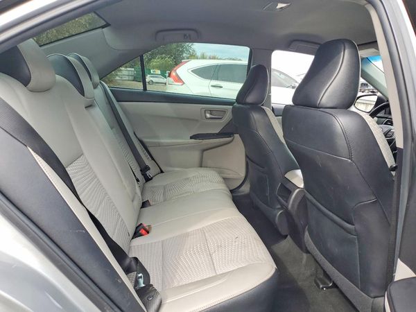 2015 TOYOTA CAMRY Hybrid