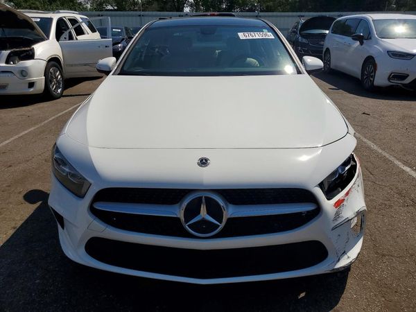 2021 MERCEDES-BENZ A A220 — DIRF