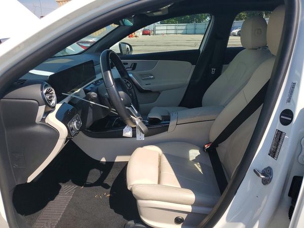 2021 MERCEDES-BENZ A A220 — DENT