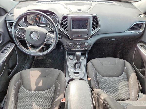 2019 JEEP CHEROKEE Sport