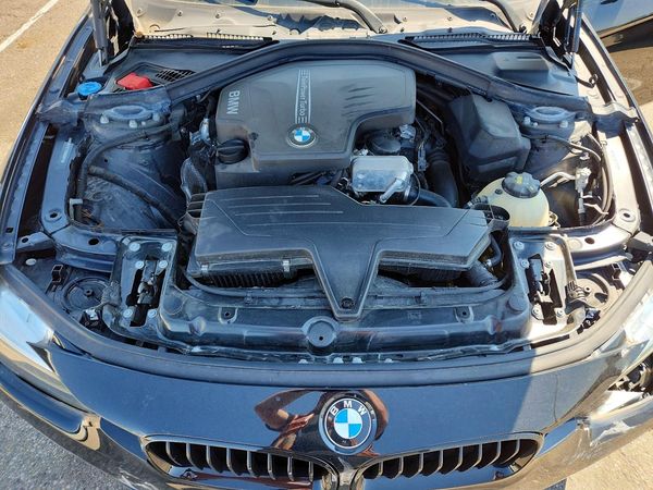 2017 BMW 320