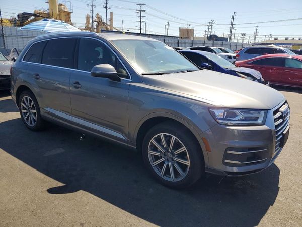 2017 AUDI Q7 quattro Premium