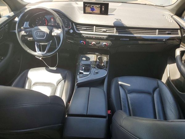 2017 AUDI Q7 quattro Premium