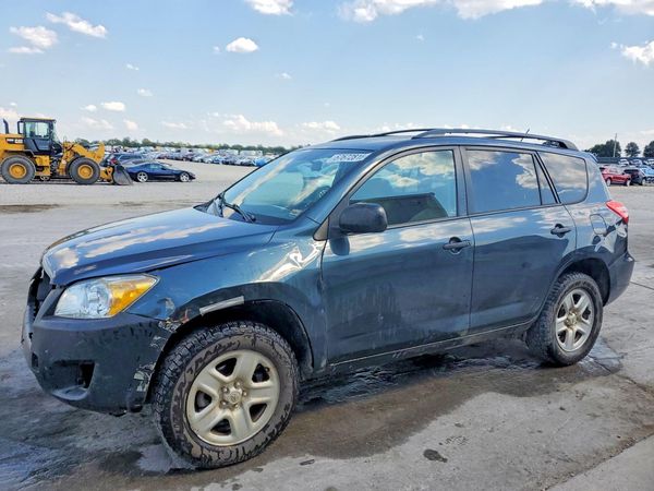 2012 TOYOTA RAV4 Standard — Front 3/4