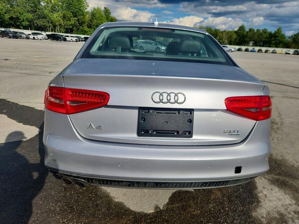 2015 AUDI A4