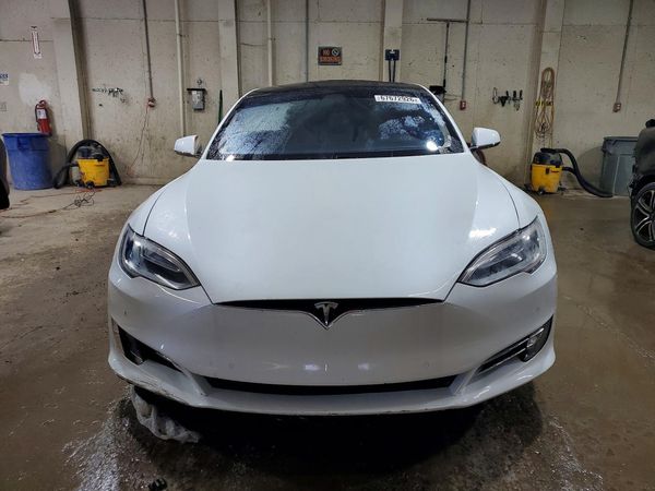2018 TESLA MODEL S