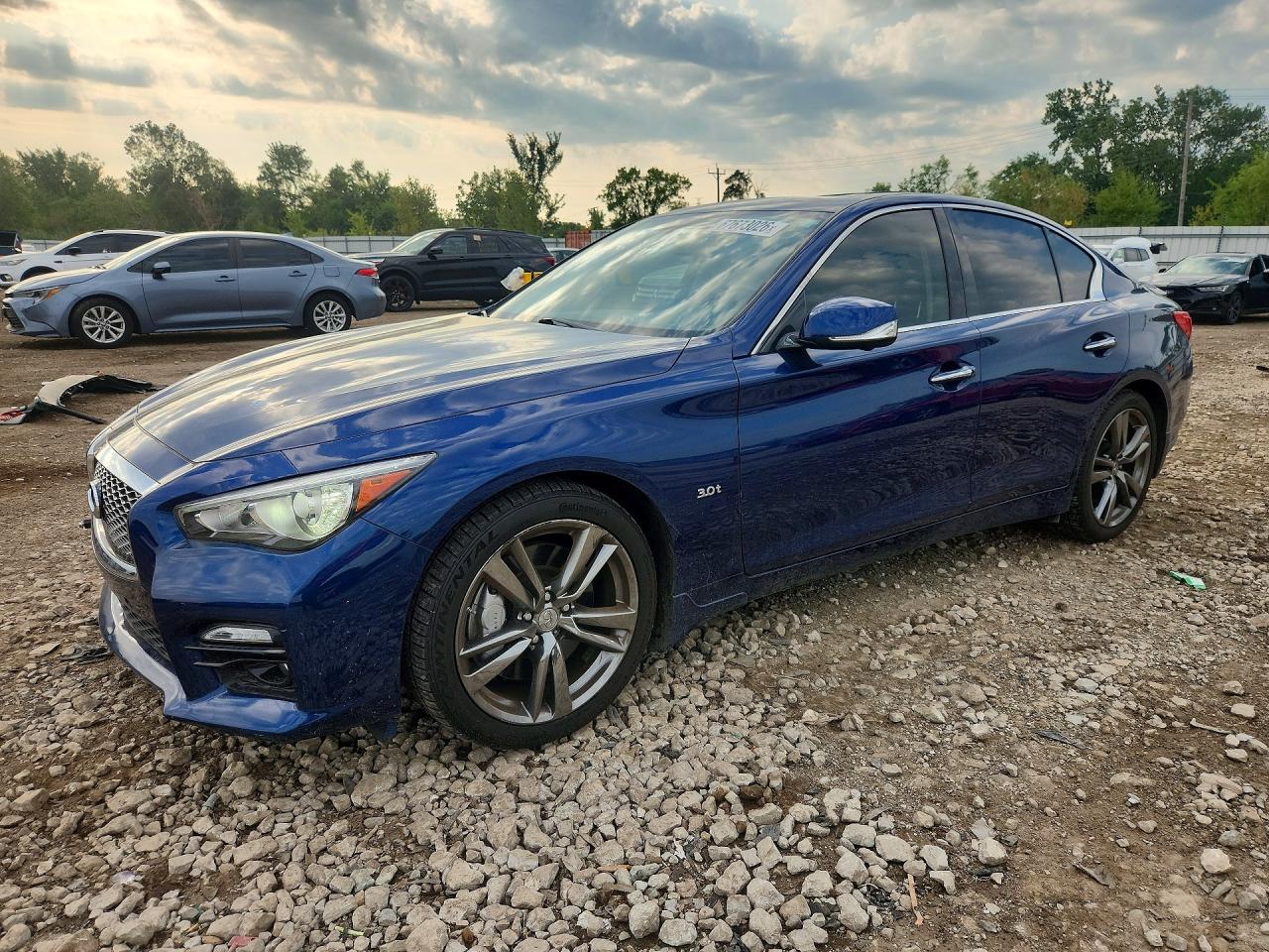 2017 INFINITI Q50
