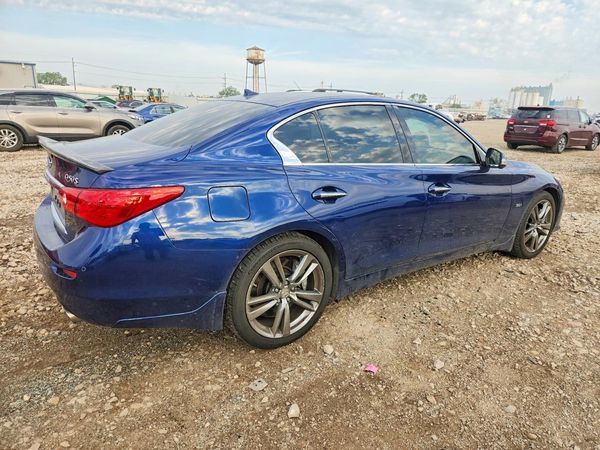 2017 INFINITI Q50