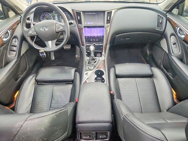 2017 INFINITI Q50