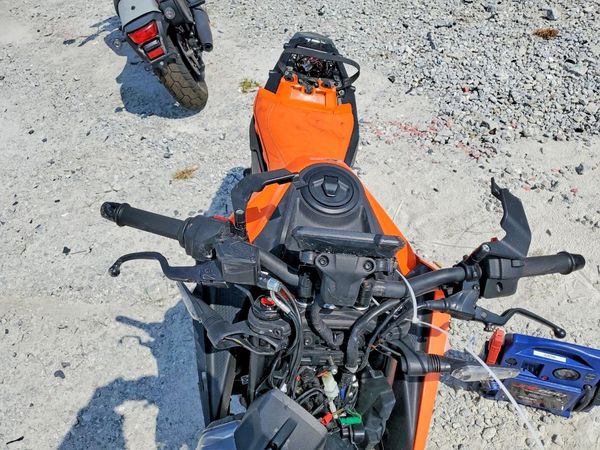 2024 KTM 390